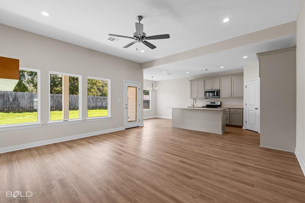 319 Mousse Ruelle Drive Shreveport, LA 71106 - Photo 12 of 32