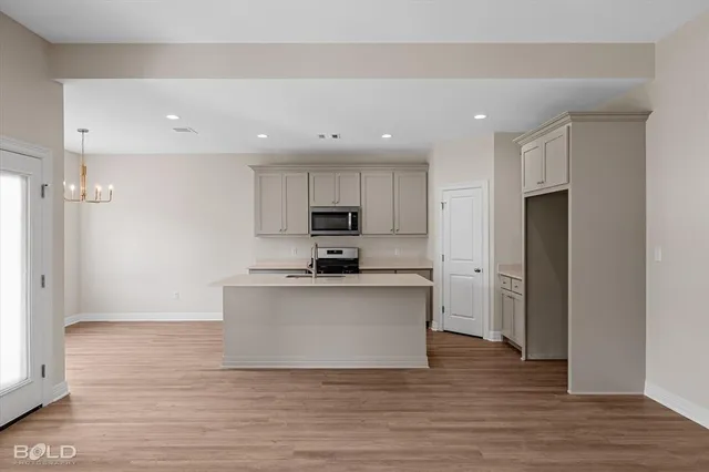 $261,900 | 319 Mousse Ruelle Drive, Shreveport, LA 71106