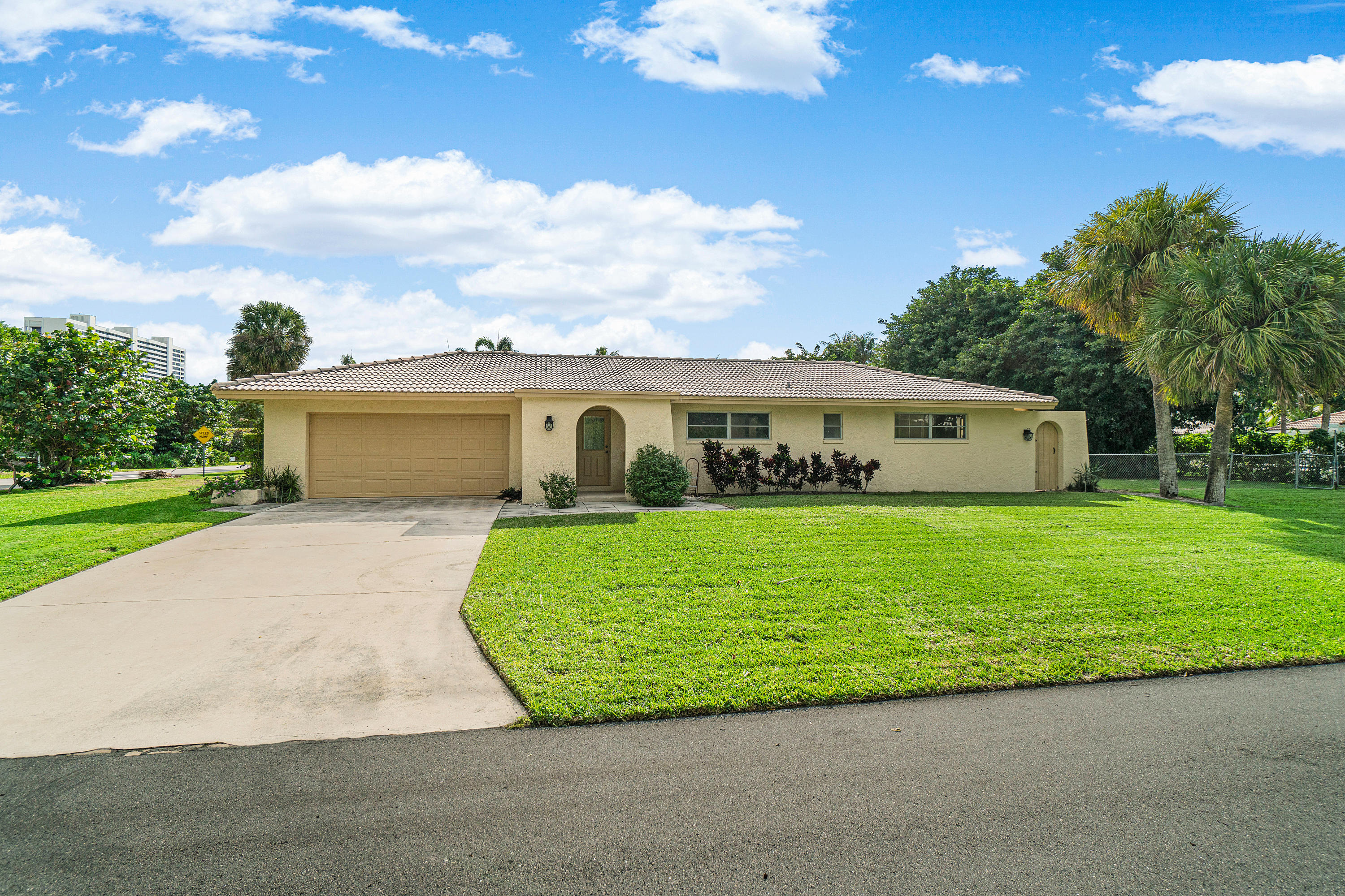 1901 Banyan Road Boca Raton, FL 33432 - Photo 13 of 39 003-1901BanyanRd-BocaRaton-FL-full