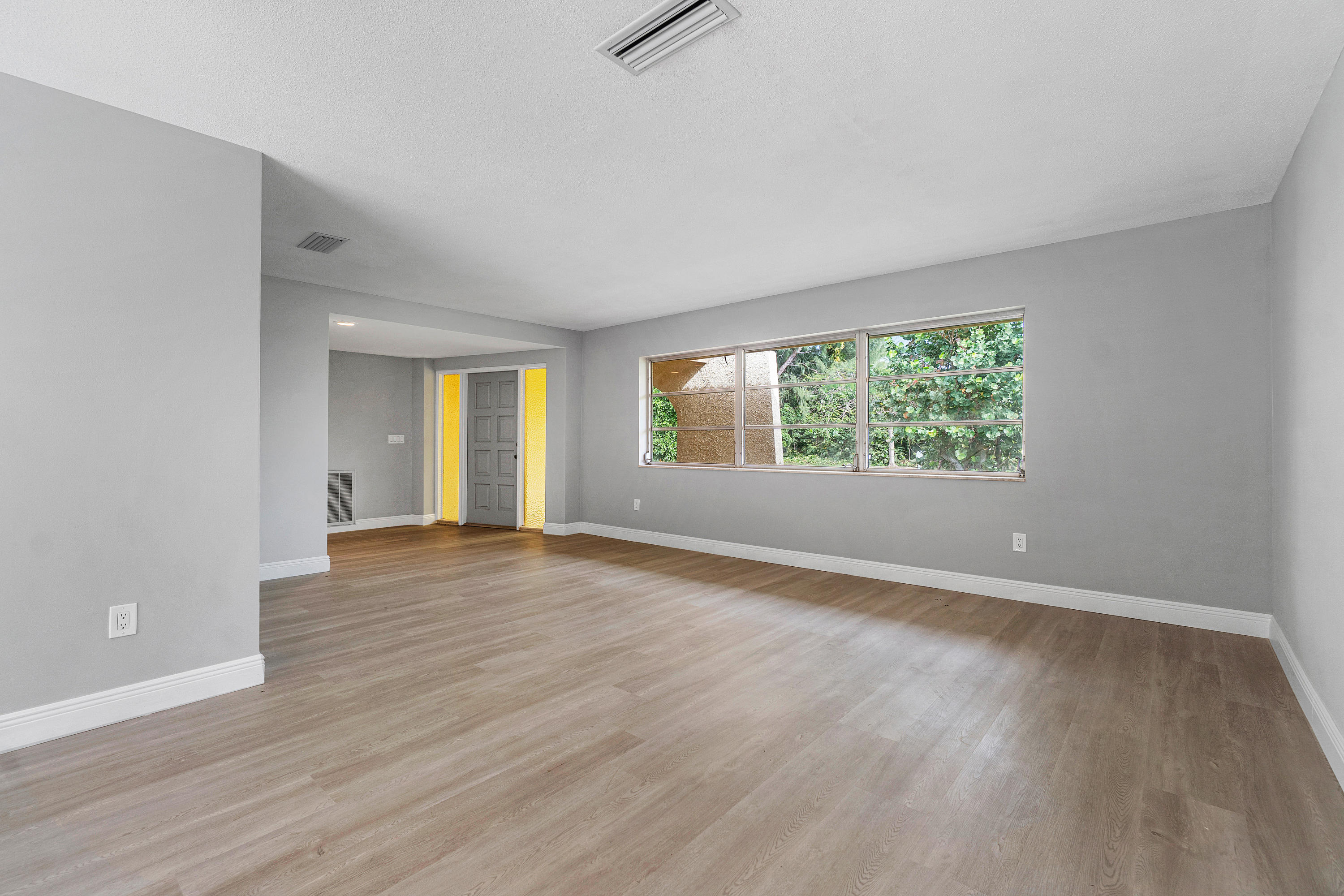 1901 Banyan Road Boca Raton, FL 33432 - Photo 19 of 39 010-1901BanyanRd-BocaRaton-FL-full