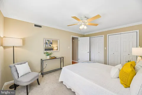 $240,000 | 3220 South 28th Street, Unit 304, Alexandria, VA 22302