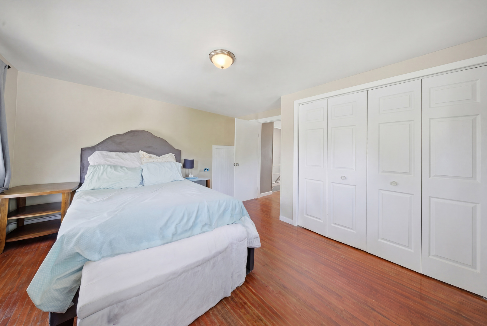 327 Silver Street Elgin, IL 60123 - Photo 15 of 26