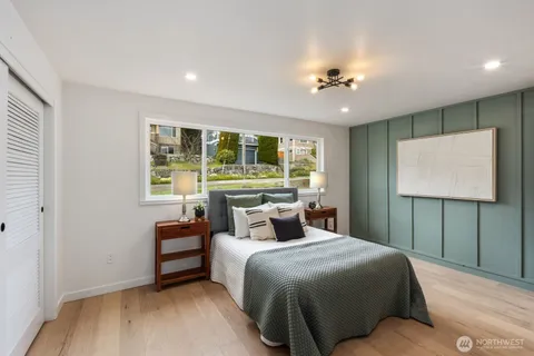 $1,495,000 | 3232 26th Avenue West, Seattle, WA 98199