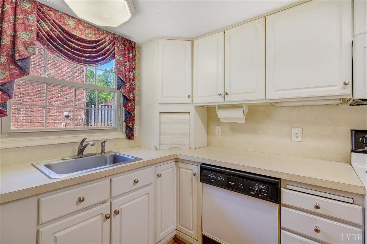 3101 Link Road, Unit 90 Lynchburg, VA 24503 - Photo 9 of 25 Gallery Image 9