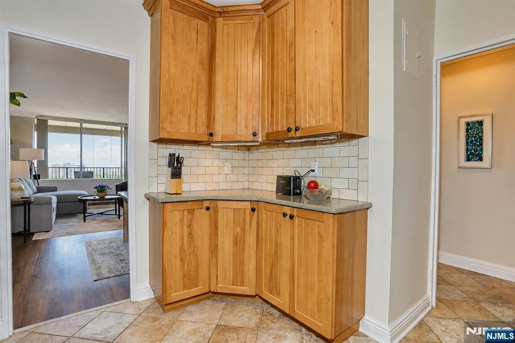 6 Horizon Road, Unit 1904 Fort Lee, NJ 07024 - Photo 20 of 50 Gallery Image 20