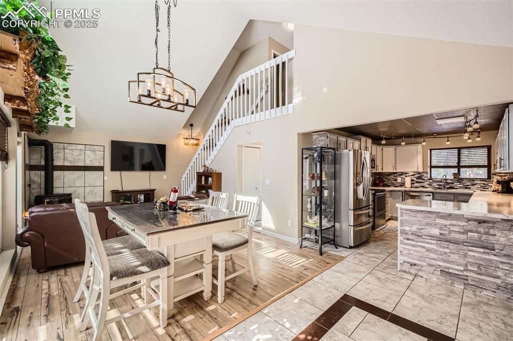 46 Barr Lake Circle Divide, CO 80814 - Photo 15 of 47 a work room with furniture