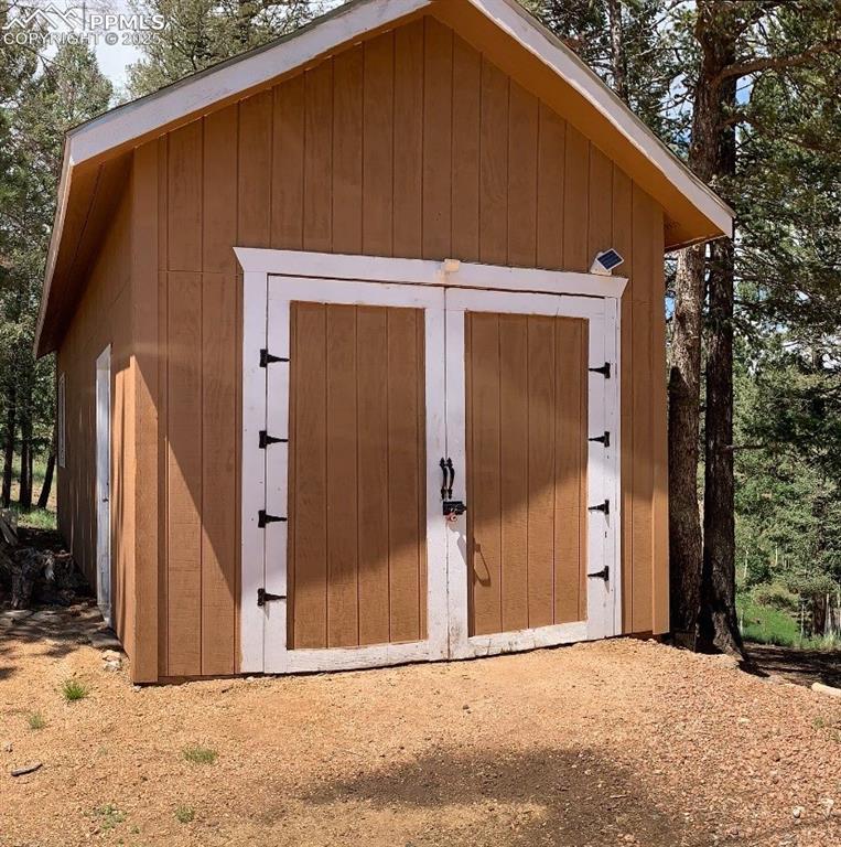 46 Barr Lake Circle Divide, CO 80814 - Photo 46 of 47 a backyard of a house