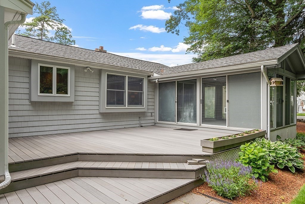 218 Fox Hill Road Burlington, MA 01803 - Photo 29 of 37 Gallery Image 29