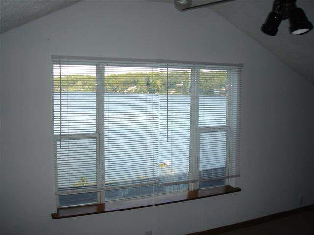 51767 East County Line Road Middlebury, IN 46540 - Photo 9 of 10 Gallery Image 9