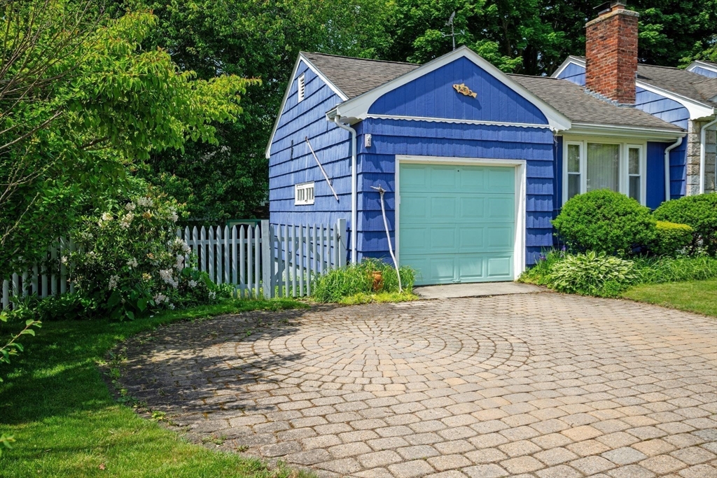 3 Countryside Lane Marblehead, MA 01945 - Photo 21 of 33