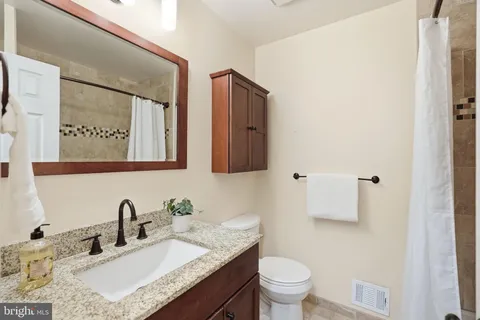 $679,500 | 4 Dabney Court, Rockville, MD 20853