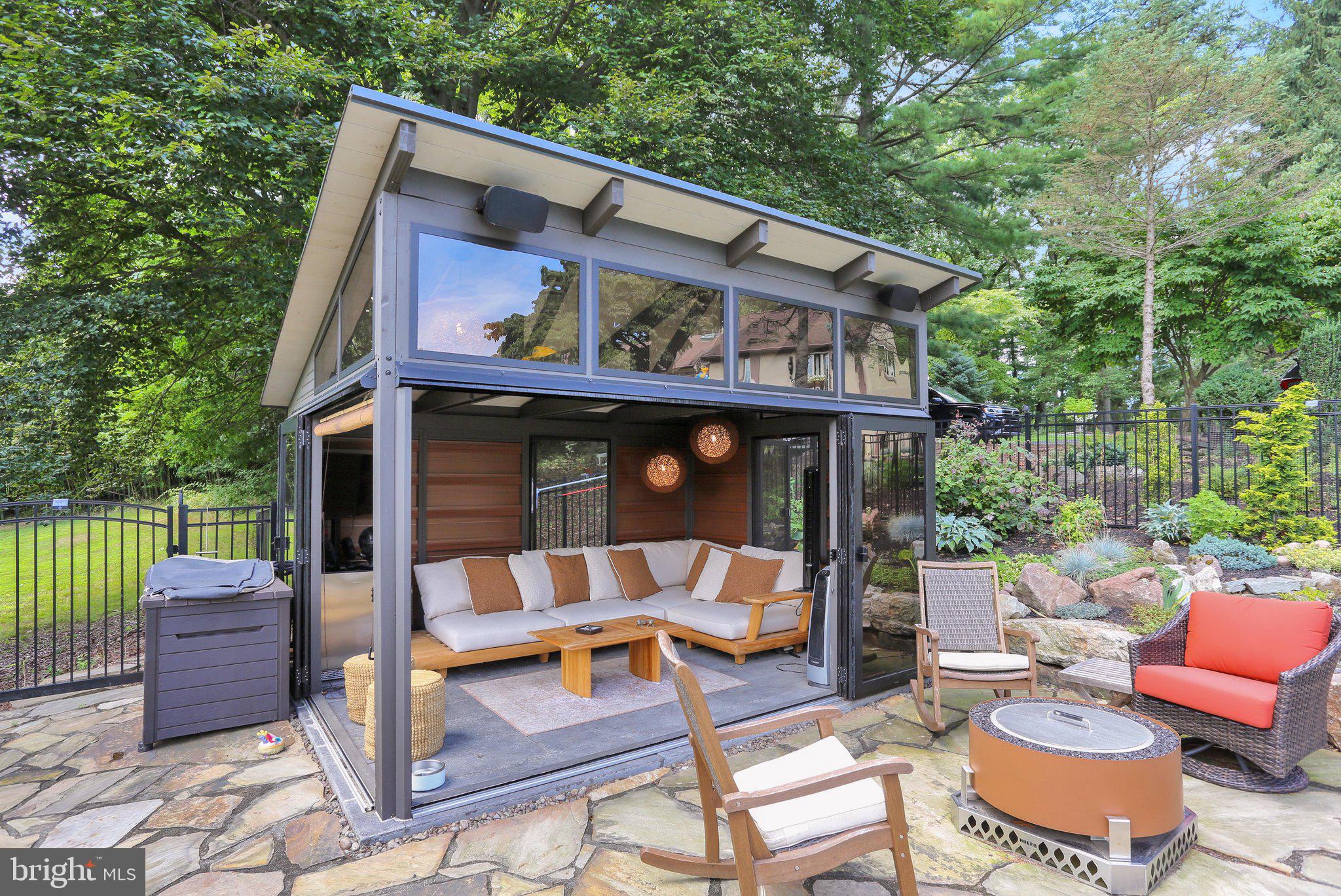 459 Mt Penn Road Reading, PA 19607 - Photo 56 of 96 Visscher Specialty Pool house w/TV