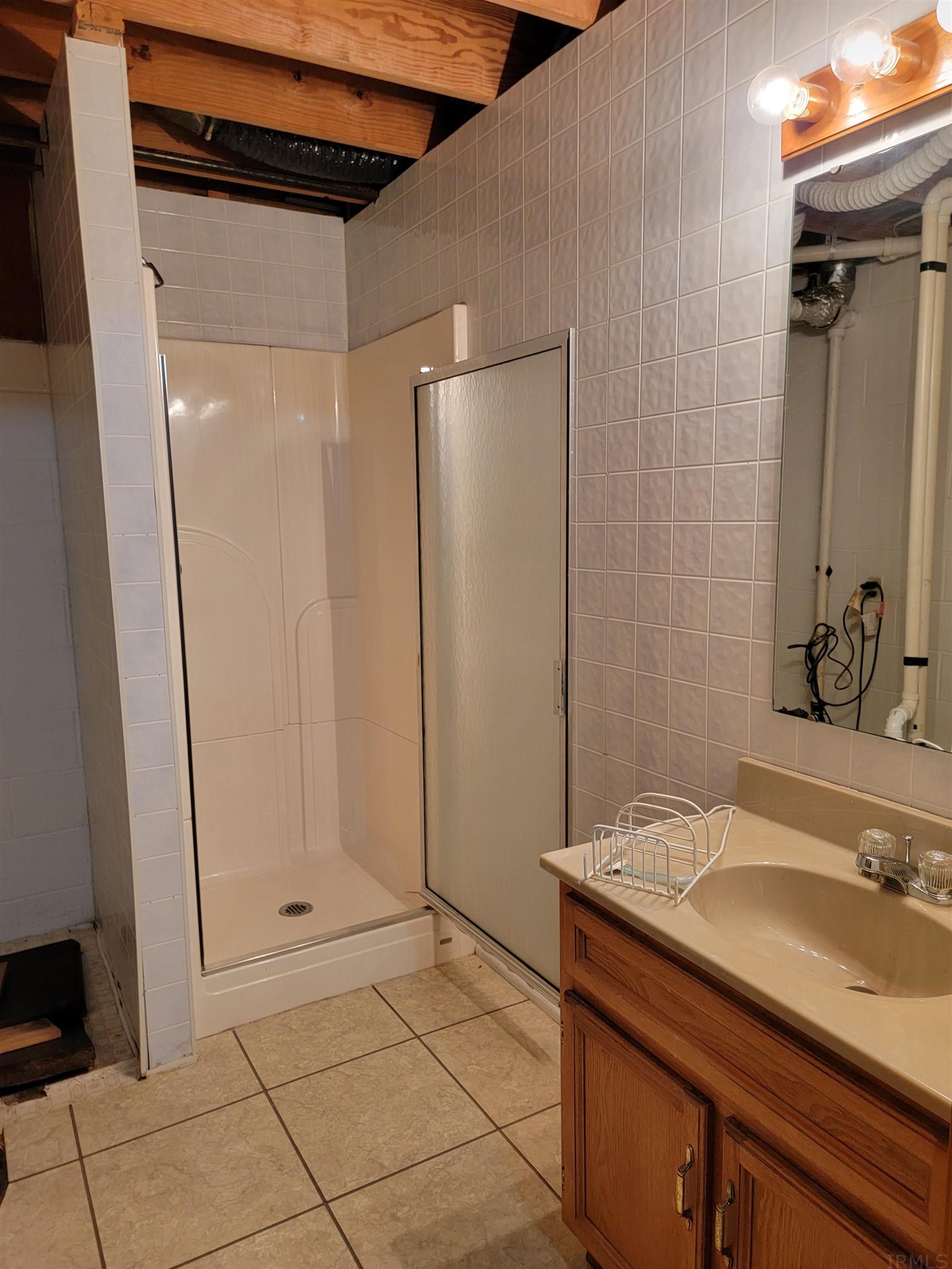 523 Reyling Drive Jasper, IN 47546 - Photo 9 of 13 Gallery Image 9