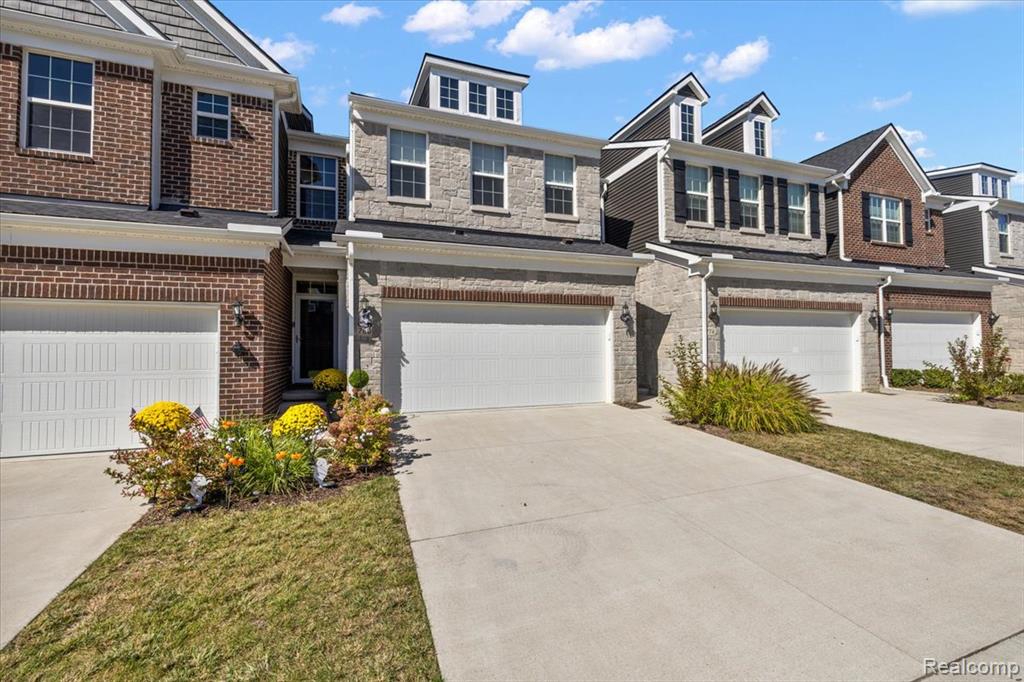 780 Peppermint Drive, Unit 62 Rochester, MI 48307 - Photo 2 of 63