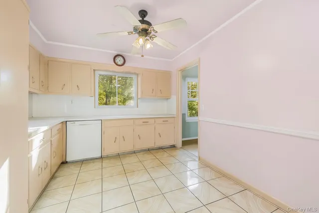 $699,000 | 15 Wayne Way, White Plains, NY 10607