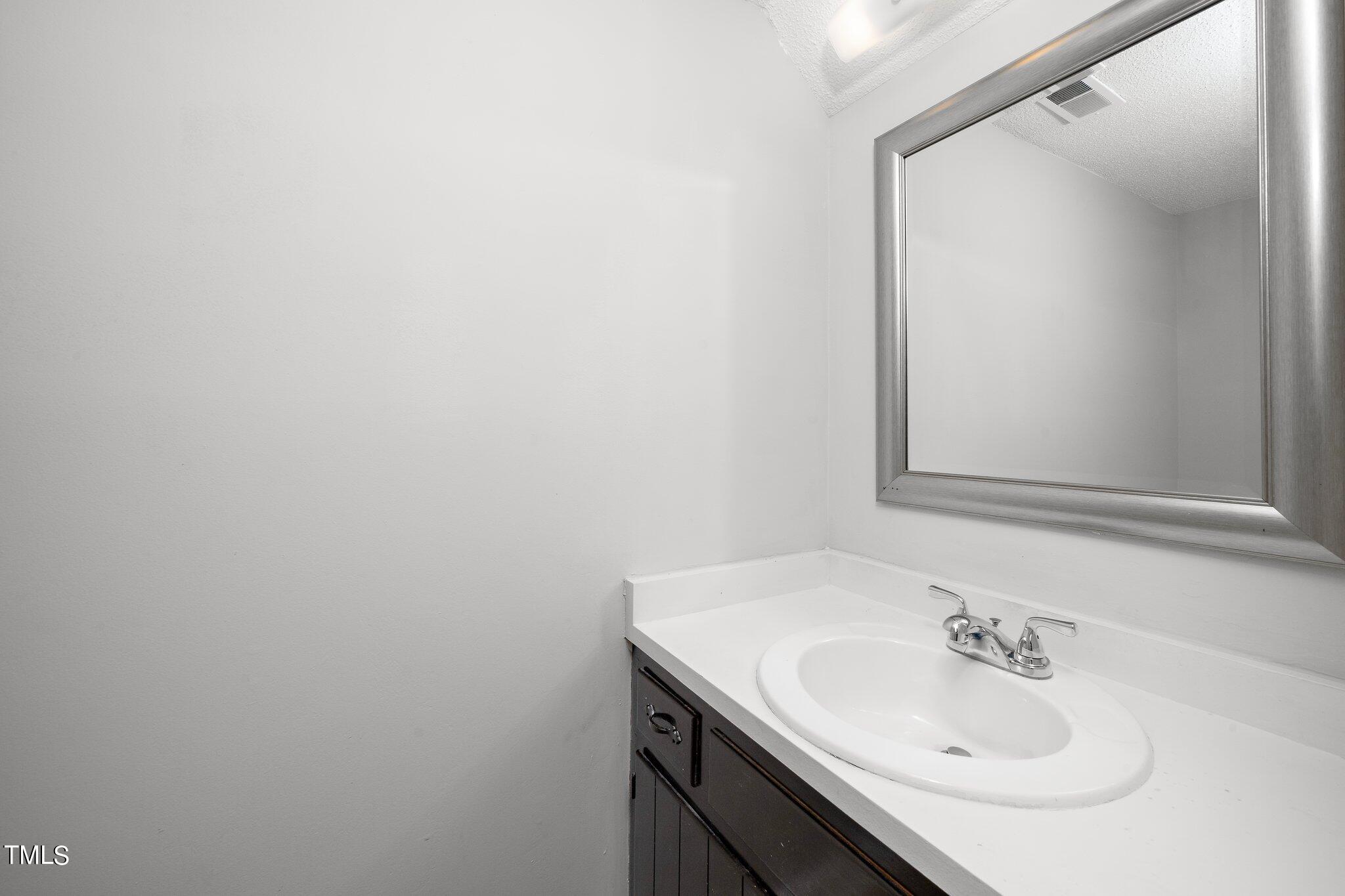 614 Springview Trail Garner, NC 27529 - Photo 7 of 17 7-web-or-mls-614 Springview Trail (4 of