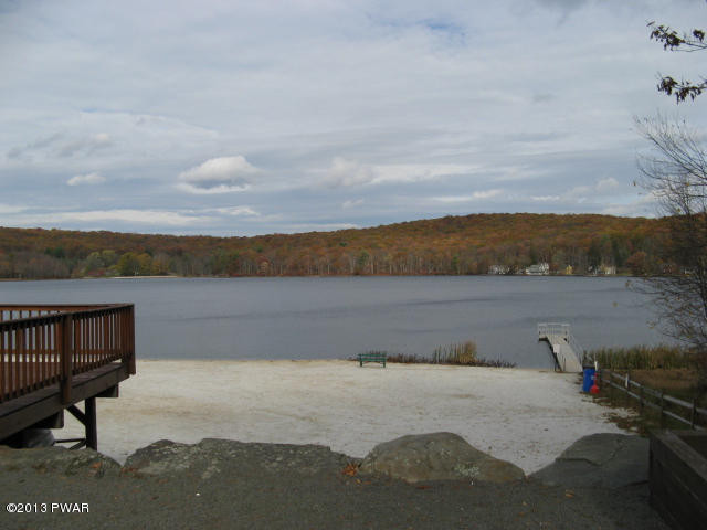 Robin Way Lackawaxen, PA 18435 - Photo 12 of 23