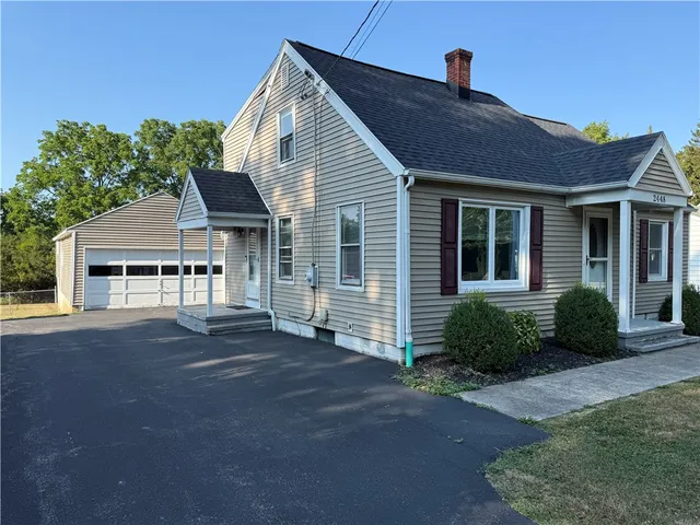 $2,100 | 2448 Westside Drive, Ogden, NY 14514