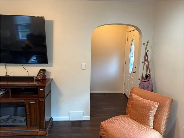 $2,100 | 2448 Westside Drive, Ogden, NY 14514