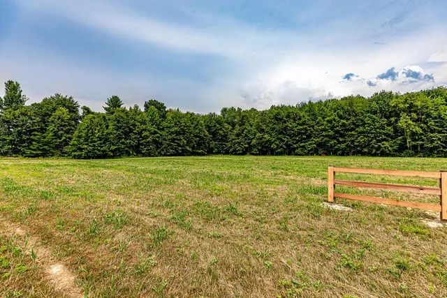 $124,999 | 4 Plano Trail Lane, Aurora, IN 47001