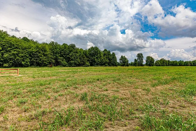 $124,999 | 4 Plano Trail Lane, Aurora, IN 47001