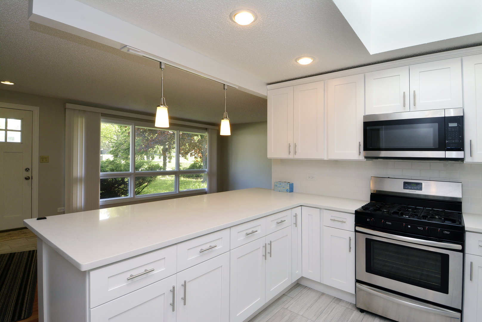 1318 Pfingsten Road Glenview, IL 60025 - Photo 22 of 22 Gallery Image 22