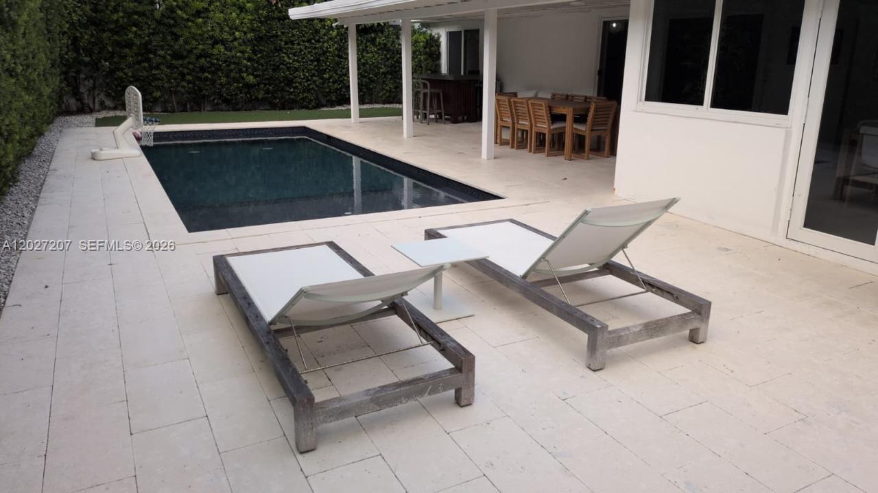 665 Allendale Road Key Biscayne, FL 33149 - Photo 1 of 29 Gallery Image 1
