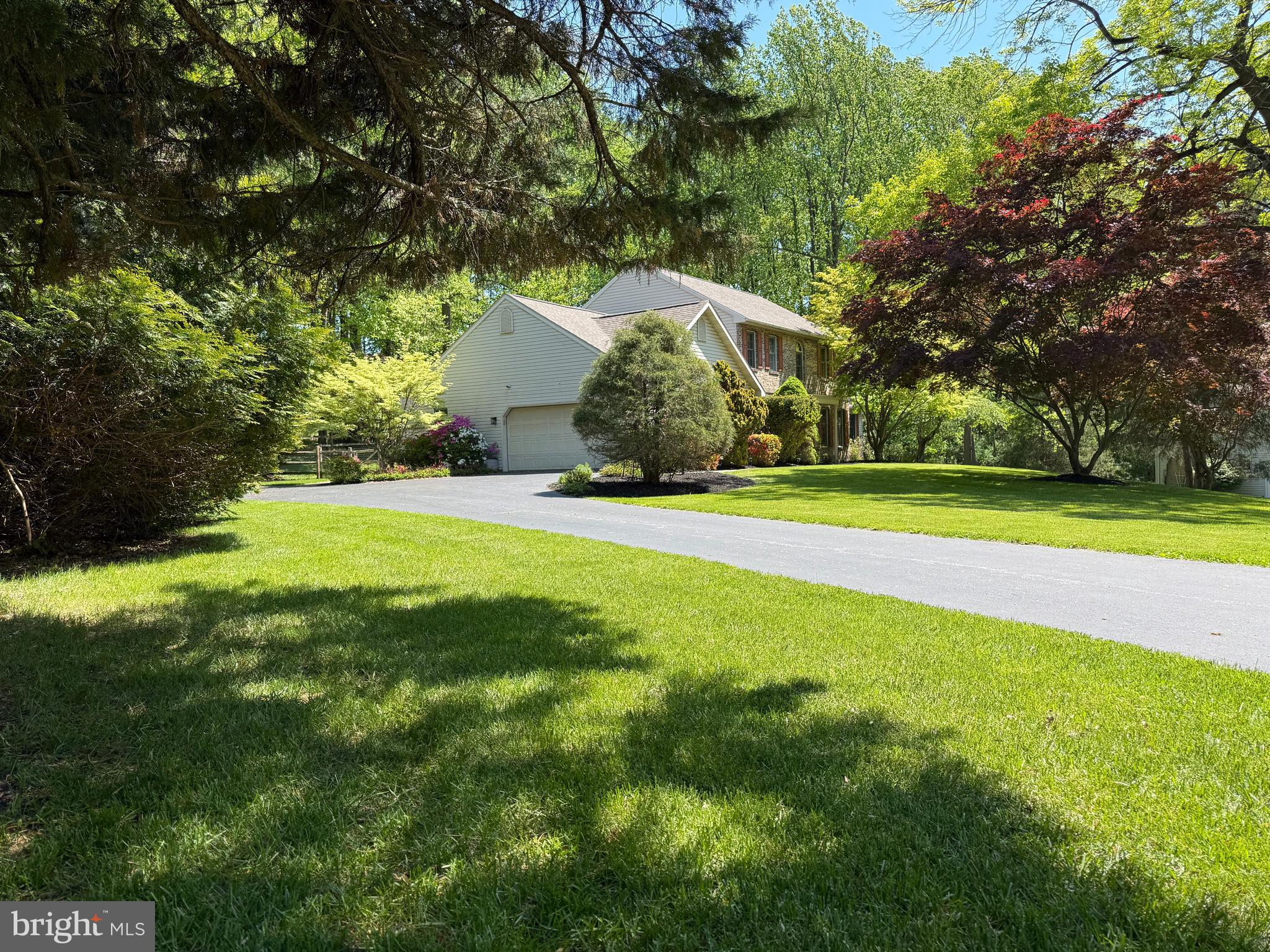 4 Royal Court Reading, PA 19607 - Photo 3 of 47 Gallery Image 3