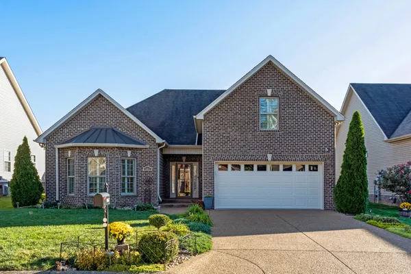 $414,900 | 1067 Golf View Way, Spring Hill, TN 37174