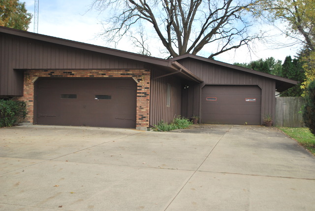 10023 East Flagg Road Rochelle, IL 61068 - Photo 23 of 25