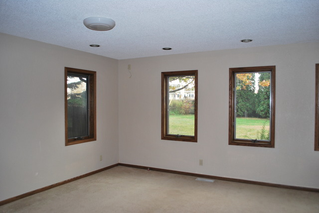 10023 East Flagg Road Rochelle, IL 61068 - Photo 9 of 25