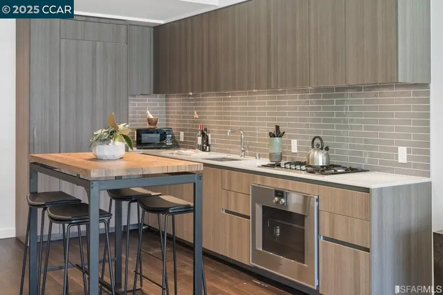 $4,550 | 1000 3rd Street, Unit 204, San Francisco, CA 94158