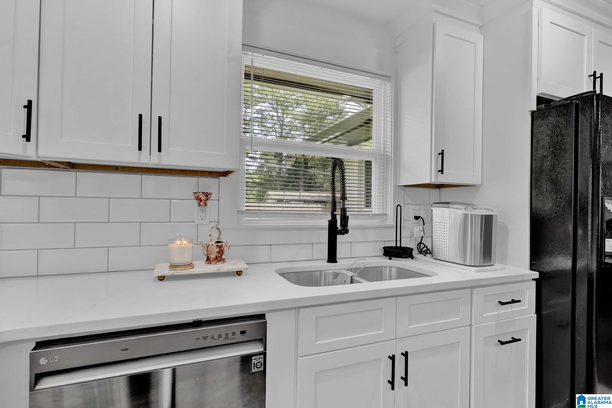 3701 Midway Road Adamsville, AL 35005 - Photo 12 of 45
