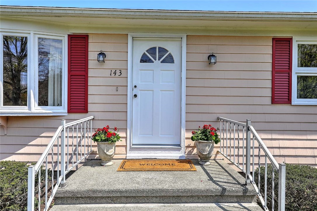 143 Sharps Lot Road Swansea, MA 02777 - Photo 3 of 25 Gallery Image 3
