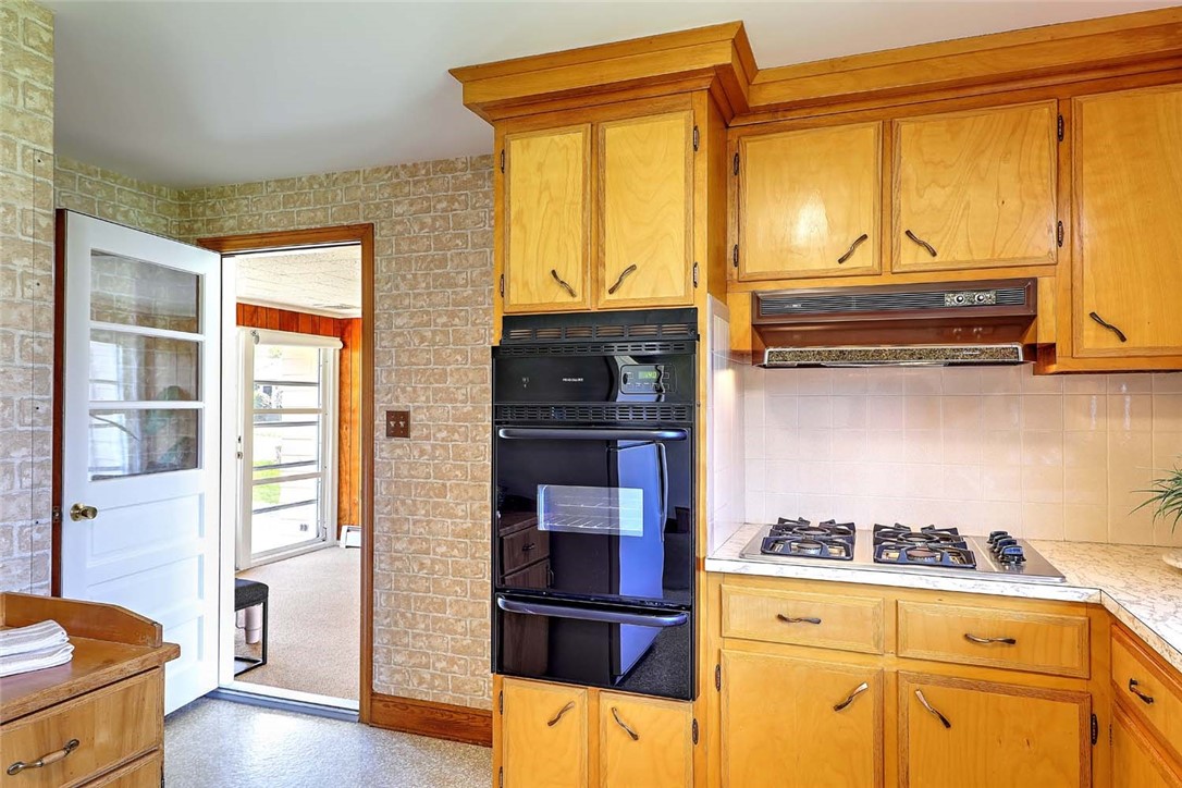 143 Sharps Lot Road Swansea, MA 02777 - Photo 10 of 25 Gallery Image 10