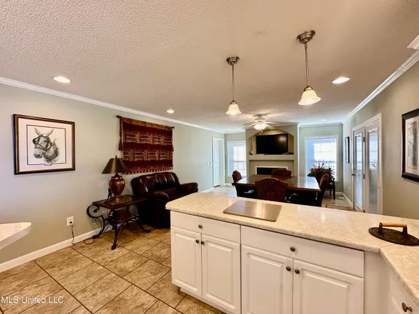$475,000 | 2138 Eagle Lake Shore Road, Vicksburg, MS 39183