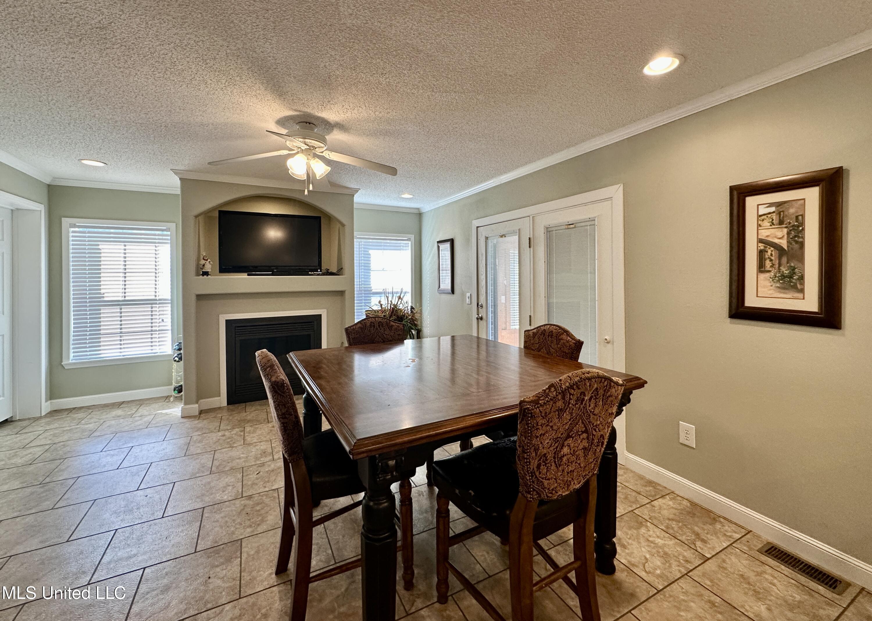 2138 Eagle Lake Shore Road Vicksburg, MS 39183 - Photo 16 of 49 IMG_9618