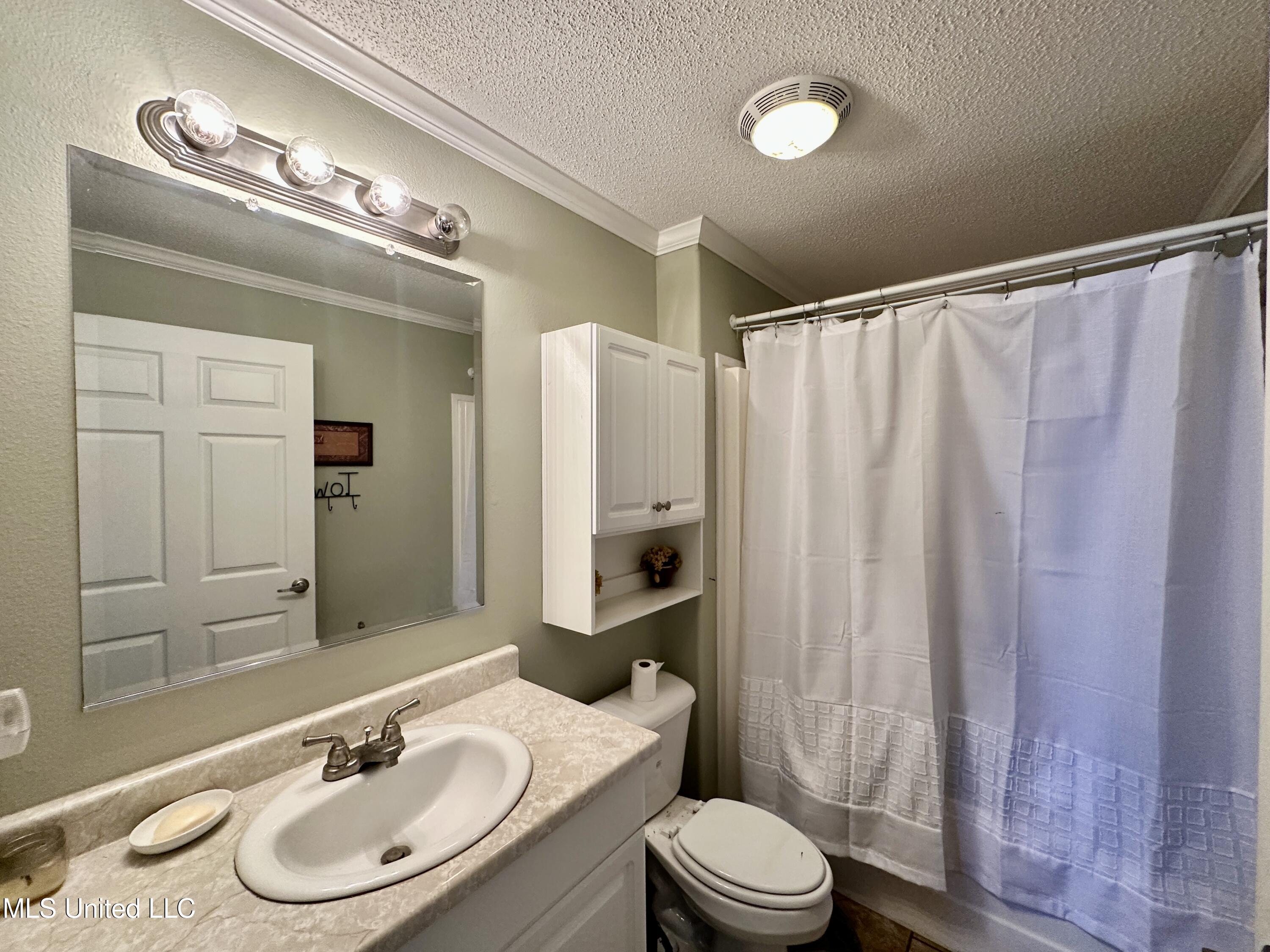 2138 Eagle Lake Shore Road Vicksburg, MS 39183 - Photo 19 of 49 IMG_9611