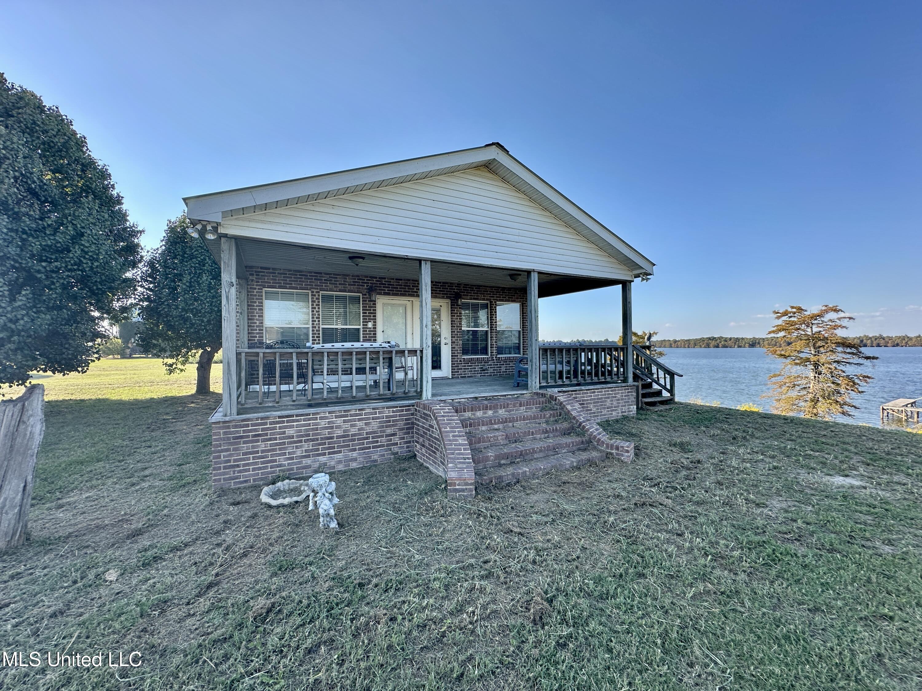 2138 Eagle Lake Shore Road Vicksburg, MS 39183 - Photo 30 of 49 IMG_9646