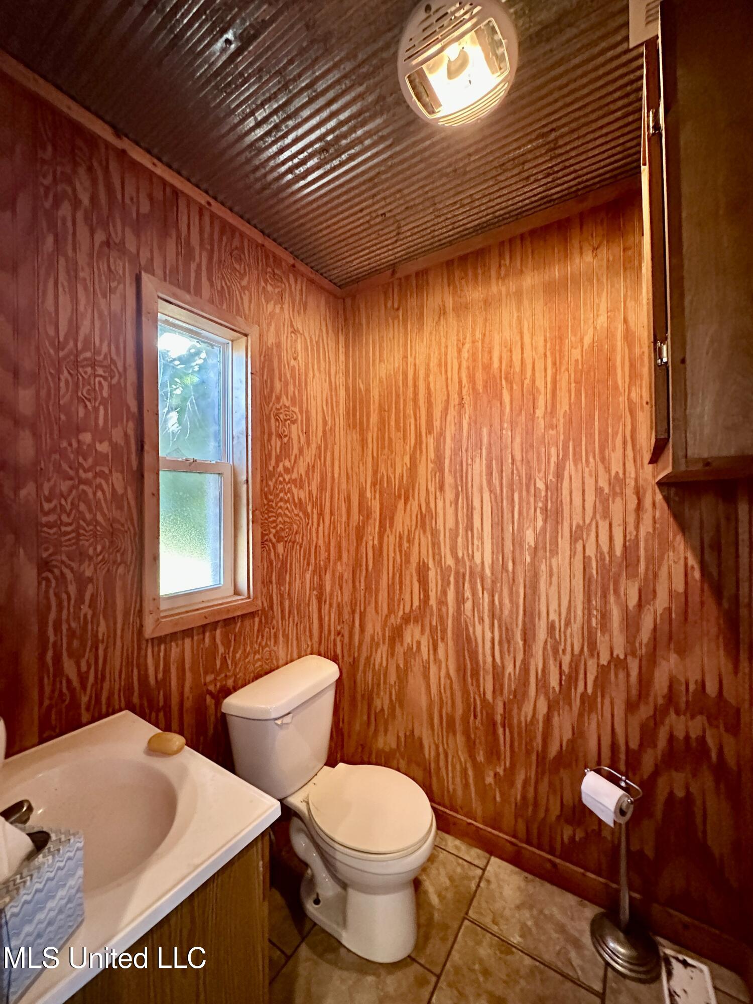 2138 Eagle Lake Shore Road Vicksburg, MS 39183 - Photo 33 of 49 IMG_9640