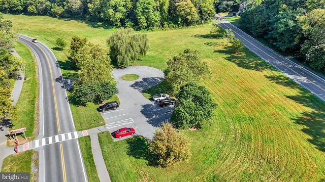 $1,850,000 | 516 Conestoga Greenway Trail, Lancaster, PA 17602