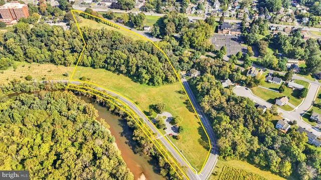 $1,850,000 | 516 Conestoga Greenway Trail, Lancaster, PA 17602