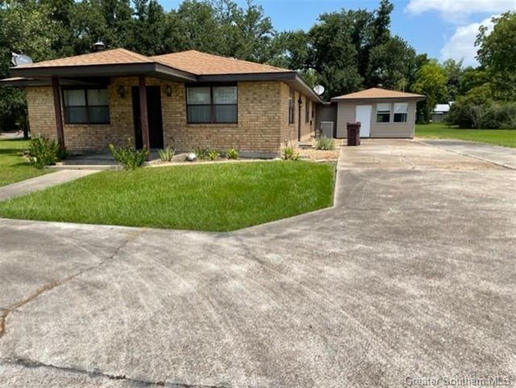 6179 Johnny Jones Road Sulphur, LA 70665 - Photo 1 of 18 Gallery Image 1