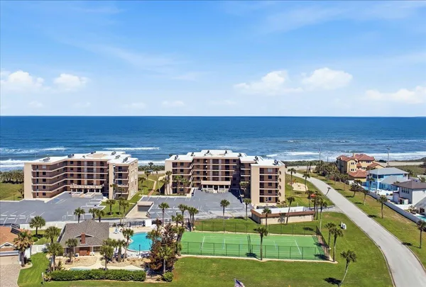 $315,000 | 3360 Ocean Shore Boulevard, Unit 307, Ormond Beach, FL 32176