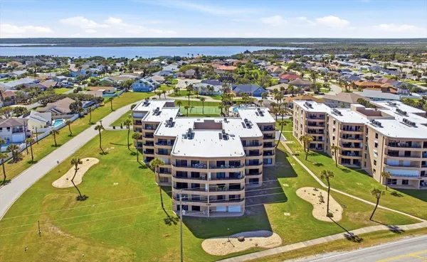 $315,000 | 3360 Ocean Shore Boulevard, Unit 307, Ormond Beach, FL 32176