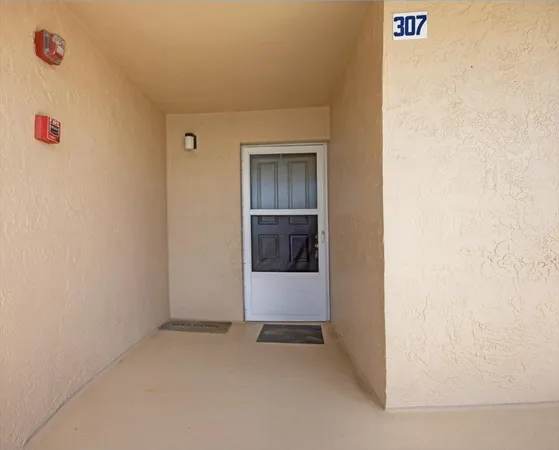 $315,000 | 3360 Ocean Shore Boulevard, Unit 307, Ormond Beach, FL 32176