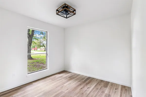 a view of a window in a room