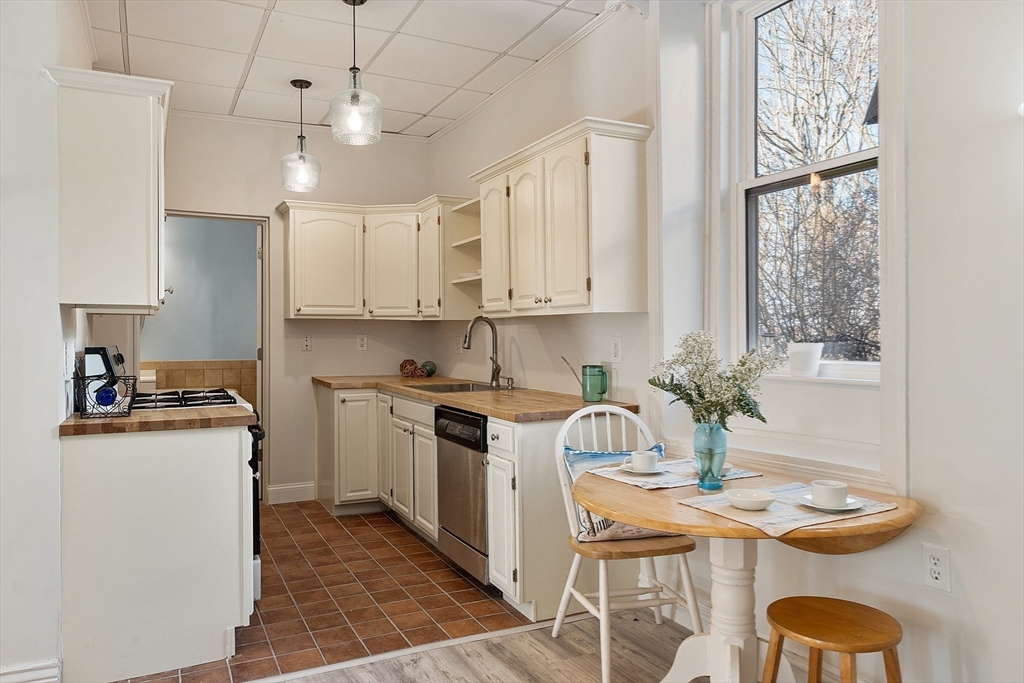 303 Nahant Road Nahant, MA 01908 - Photo 31 of 41