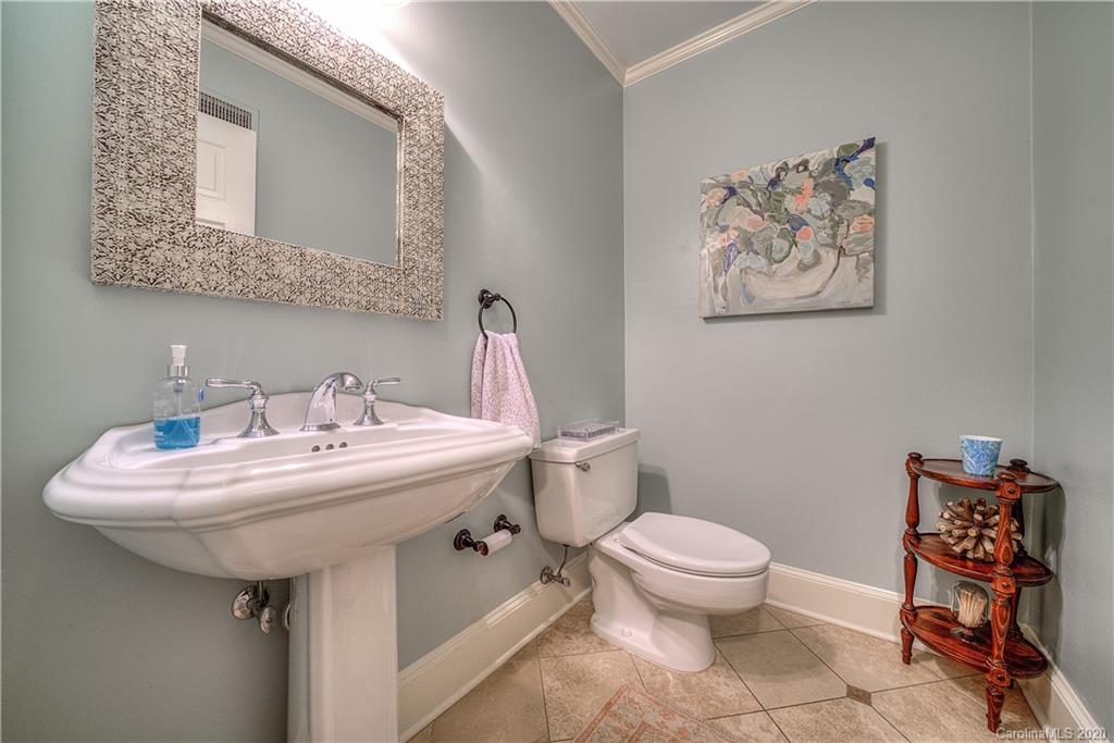 4319 Belknap Road Charlotte, NC 28211 - Photo 22 of 40 Gallery Image 22