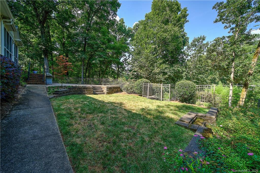 4319 Belknap Road Charlotte, NC 28211 - Photo 38 of 40 Gallery Image 38